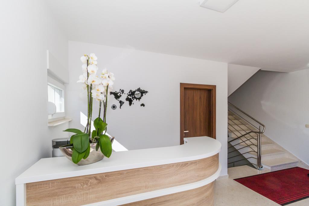 Villa Astoria Biograd Na Moru Εξωτερικό φωτογραφία
