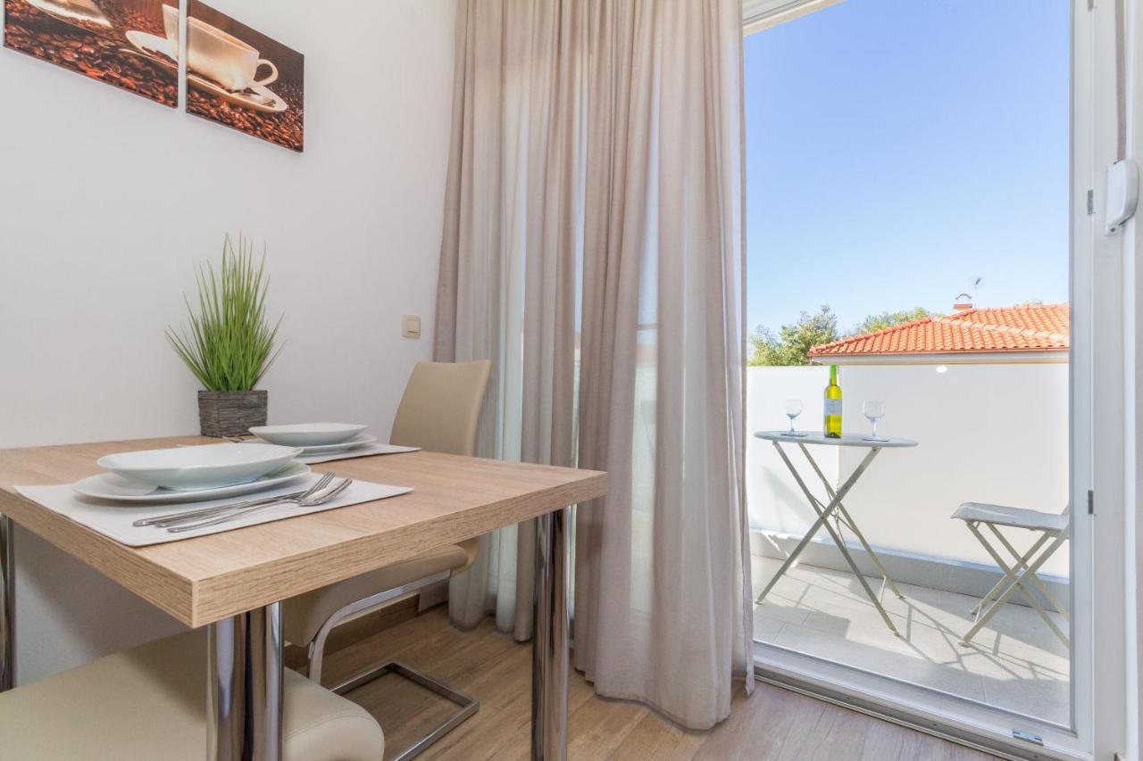 Villa Astoria Biograd Na Moru Εξωτερικό φωτογραφία