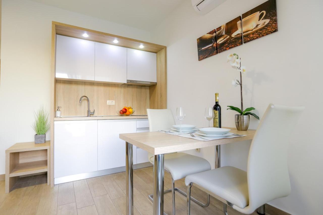 Villa Astoria Biograd Na Moru Εξωτερικό φωτογραφία