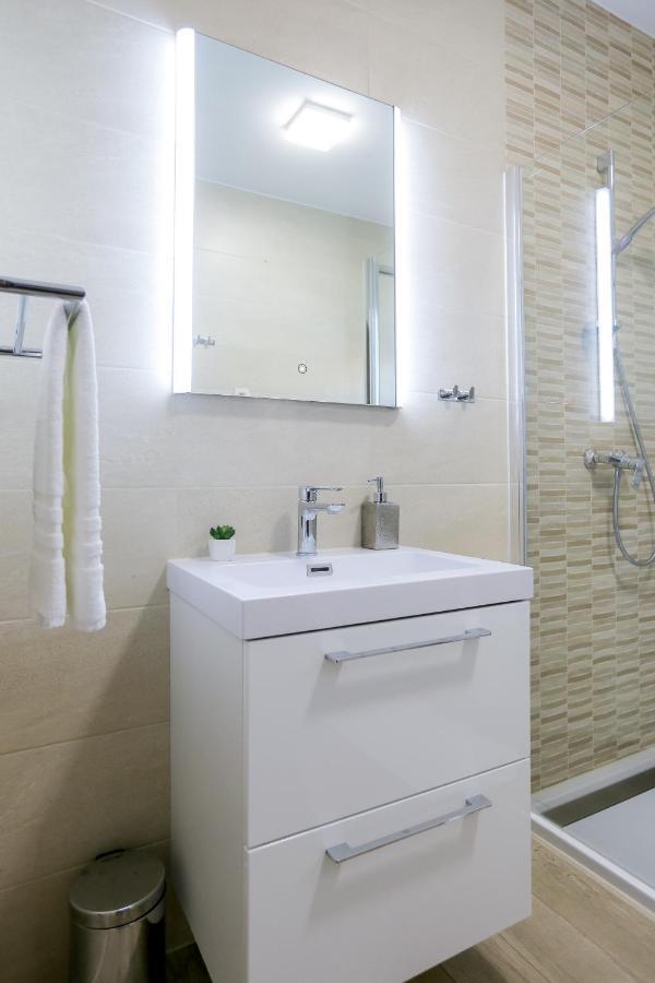 Villa Astoria Biograd Na Moru Εξωτερικό φωτογραφία